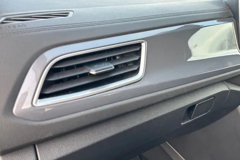 32 of 45 for VOLKSWAGEN T-ROC 1.5 TSI Style 5dr DSG