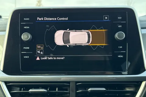 39 of 45 for VOLKSWAGEN T-ROC 1.5 TSI Style 5dr DSG