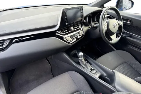 WP21OKV Toyota C-Hr 1.8 VVT-h Icon CVT Euro 6 (s/s) 5dr Thumbnail #14