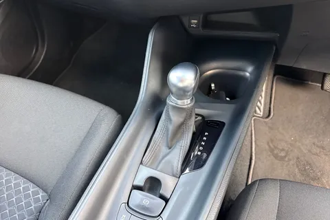 WP21OKV Toyota C-Hr 1.8 VVT-h Icon CVT Euro 6 (s/s) 5dr Thumbnail #22