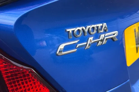 WP21OKV Toyota C-Hr 1.8 VVT-h Icon CVT Euro 6 (s/s) 5dr Thumbnail #30