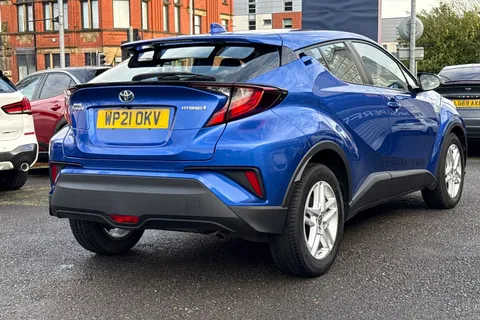 WP21OKV Toyota C-Hr 1.8 VVT-h Icon CVT Euro 6 (s/s) 5dr Thumbnail #32