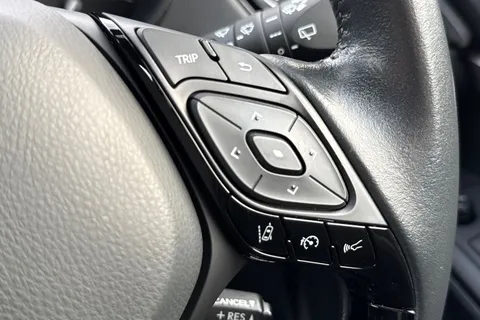 WP21OKV Toyota C-Hr 1.8 VVT-h Icon CVT Euro 6 (s/s) 5dr Thumbnail #41