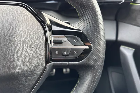 39 of 66 for PEUGEOT 408 1.2 PureTech GT Fastback EAT Euro 6 (s/s) 5dr