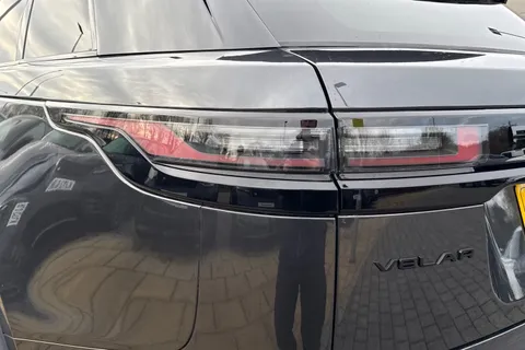 19 of 41 for Land Rover Range Rover Velar 2.0 D200 Dynamic HSE 5dr