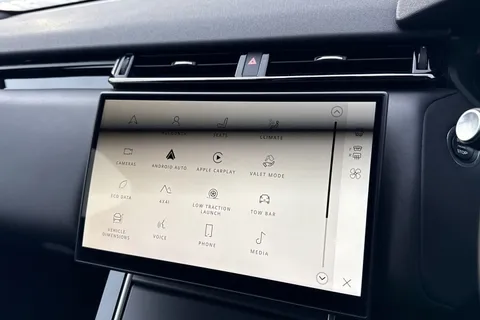 38 of 41 for Land Rover Range Rover Velar 2.0 D200 Dynamic HSE 5dr