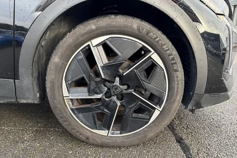 6 of 66 for PEUGEOT 408 1.2 PureTech GT Fastback 5dr Petrol EAT Euro 6 (s/s) (130 ps)