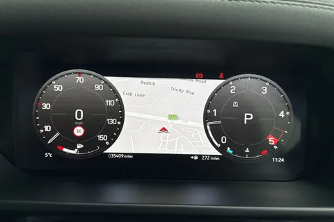 17 of 45 for Land Rover Defender 110 3.0 D300 X-Dynamic S 5dr