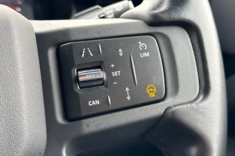 31 of 45 for Land Rover Defender 110 3.0 D300 X-Dynamic S 5dr