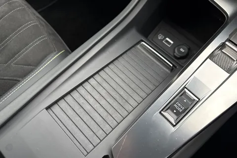 56 of 66 for PEUGEOT 408 1.2 PureTech GT Fastback 5dr Petrol EAT Euro 6 (s/s) (130 ps)