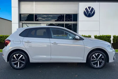 DF25FDJ Volkswagen Polo 1.0 TSI Match 5dr | Parking Sensors |App Connect Thumbnail #3