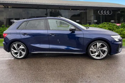 DA73SCV Audi S3 Black Edition TFSI 310 PS S tronic Thumbnail #4