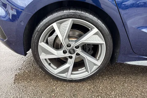 DA73SCV Audi S3 Black Edition TFSI 310 PS S tronic Thumbnail #12