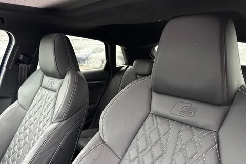 DA73SCV Audi S3 Black Edition TFSI 310 PS S tronic Thumbnail #25