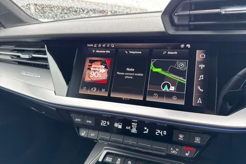 DA73SCV Audi S3 Black Edition TFSI 310 PS S tronic Thumbnail #35