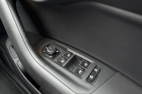 AU75NTJ Volkswagen Touareg 3.0 V6 TDI 4Motion 286 Black Edition 5dr Tip Auto | Tow Bar | Heated Seats Thumbnail #25