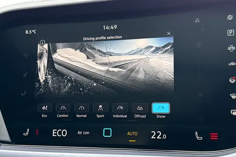 AU75NTJ Volkswagen Touareg 3.0 V6 TDI 4Motion 286 Black Edition 5dr Tip Auto | Tow Bar | Heated Seats Thumbnail #39