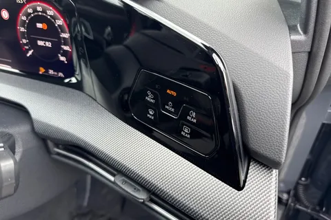 CX75KNK Volkswagen Golf 2.0 TSI 300 GTI Clubsport DSG Leather, sunroof, DCC, Black Pack,  'Akrapovi Thumbnail #38