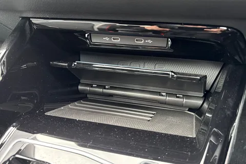 CX75KNK Volkswagen Golf 2.0 TSI 300 GTI Clubsport DSG Leather, sunroof, DCC, Black Pack,  'Akrapovi Thumbnail #40