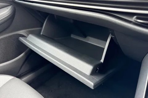 CX75KNK Volkswagen Golf 2.0 TSI 300 GTI Clubsport DSG Leather, sunroof, DCC, Black Pack,  'Akrapovi Thumbnail #43