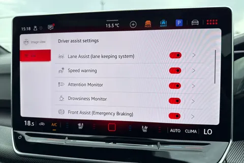 CX75KNK Volkswagen Golf 2.0 TSI 300 GTI Clubsport DSG Leather, sunroof, DCC, Black Pack,  'Akrapovi Thumbnail #50