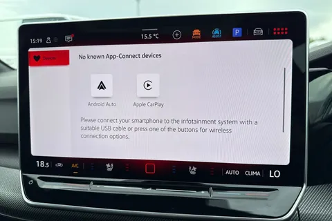 CX75KNK Volkswagen Golf 2.0 TSI 300 GTI Clubsport DSG Leather, sunroof, DCC, Black Pack,  'Akrapovi Thumbnail #53