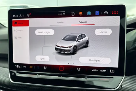 CX75KNK Volkswagen Golf 2.0 TSI 300 GTI Clubsport DSG Leather, sunroof, DCC, Black Pack,  'Akrapovi Thumbnail #54