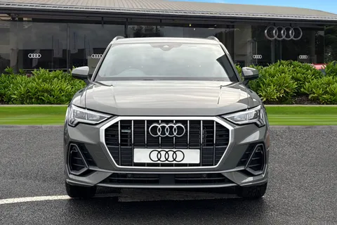  Audi Q3 2.0 TDI 40 S line S Tronic quattro Euro 6 (s/s) 5dr Thumbnail #6