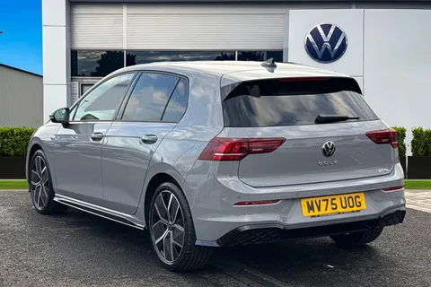 MV75UOG Volkswagen Golf 1.5 eTSI 150 R-Line 5dr DSG **PAN ROOF + WINTER PACK + AREA VIEW CAMERA** Thumbnail #3