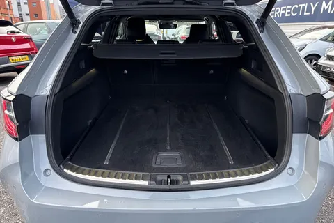 FL70VEX Toyota Corolla 1.8 VVT-h Excel Touring Sports CVT Euro 6 (s/s) 5dr Thumbnail #6