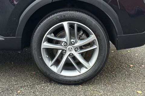 DX72SYE MG Mg Hs 1.5 T-GDI Exclusive DCT Euro 6 (s/s) 5dr Thumbnail #12