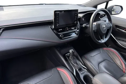 FL70VEX Toyota Corolla 1.8 VVT-h Excel Touring Sports CVT Euro 6 (s/s) 5dr Thumbnail #14