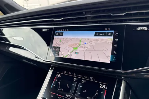  Audi Q7 3.0 TDI V6 Black Edition Tiptronic quattro Euro 6 (s/s) 5dr Thumbnail #17