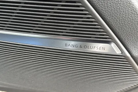  Audi Q7 3.0 TDI V6 Black Edition Tiptronic quattro Euro 6 (s/s) 5dr Thumbnail #26