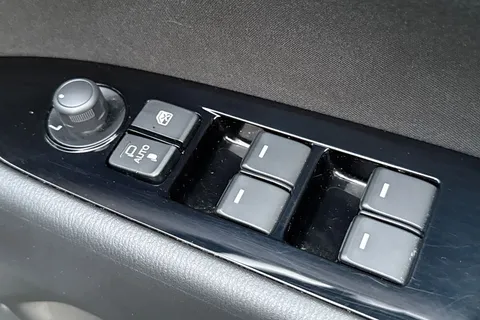 ST18WOD Mazda Cx-5 2.2 SKYACTIV-D SE-L Nav Euro 6 (s/s) 5dr Thumbnail #31