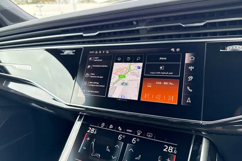  Audi Q7 3.0 TDI V6 Black Edition Tiptronic quattro Euro 6 (s/s) 5dr Thumbnail #36