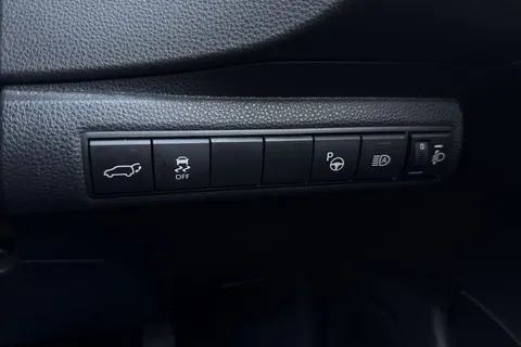 FL70VEX Toyota Corolla 1.8 VVT-h Excel Touring Sports CVT Euro 6 (s/s) 5dr Thumbnail #38