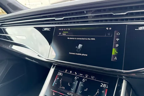  Audi Q7 3.0 TDI V6 Black Edition Tiptronic quattro Euro 6 (s/s) 5dr Thumbnail #42