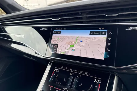  Audi Q7 3.0 TDI V6 Black Edition Tiptronic quattro Euro 6 (s/s) 5dr Thumbnail #43