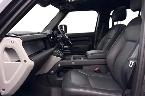 KX24ZPW Land Rover Defender 110 3.0 D300 X-Dynamic HSE 5dr Thumbnail #4