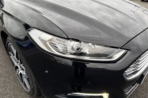 EX18WHB Ford Mondeo 2.0 TDCi Titanium Powershift Euro 6 (s/s) 5dr Thumbnail #9