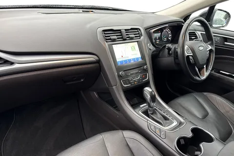 EX18WHB Ford Mondeo 2.0 TDCi Titanium Powershift Euro 6 (s/s) 5dr Thumbnail #15