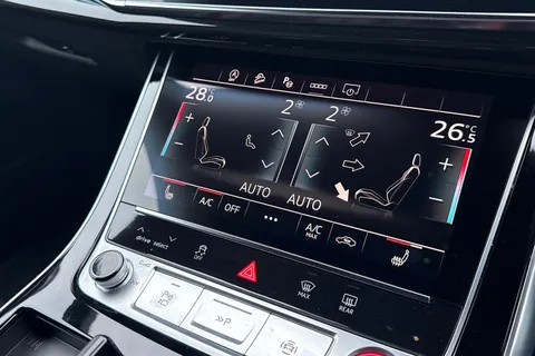 DH73HFZ Audi Q8 SQ8 TFSI Quattro Black Edition 5dr Tiptronic Thumbnail #21