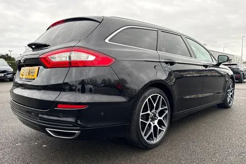 EX18WHB Ford Mondeo 2.0 TDCi Titanium Powershift Euro 6 (s/s) 5dr Thumbnail #33