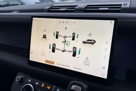 KX24ZPW Land Rover Defender 110 3.0 D300 X-Dynamic HSE 5dr Thumbnail #38