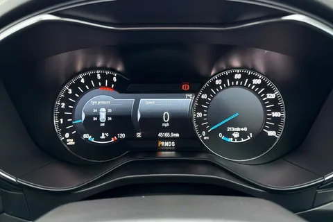 EX18WHB Ford Mondeo 2.0 TDCi Titanium Powershift Euro 6 (s/s) 5dr Thumbnail #40