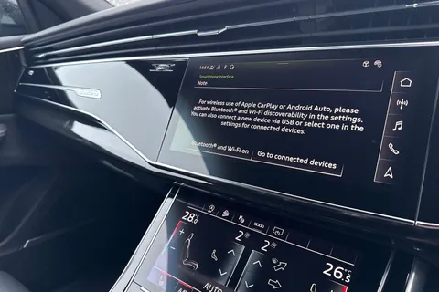 DH73HFZ Audi Q8 SQ8 TFSI Quattro Black Edition 5dr Tiptronic Thumbnail #47