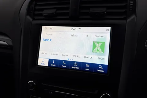 EX18WHB Ford Mondeo 2.0 TDCi Titanium Powershift Euro 6 (s/s) 5dr Thumbnail #48