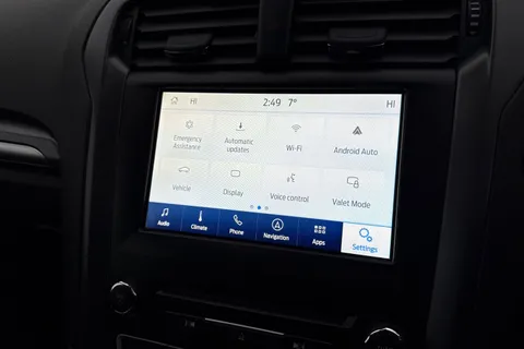 EX18WHB Ford Mondeo 2.0 TDCi Titanium Powershift Euro 6 (s/s) 5dr Thumbnail #55