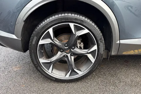 YD73CHG CUPRA Formentor 1.4 eHybrid 204 V2 5dr DSG Thumbnail #6